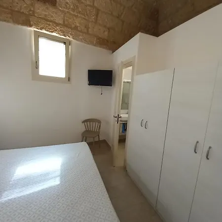 Torre Sul Mare Pensión Ugento